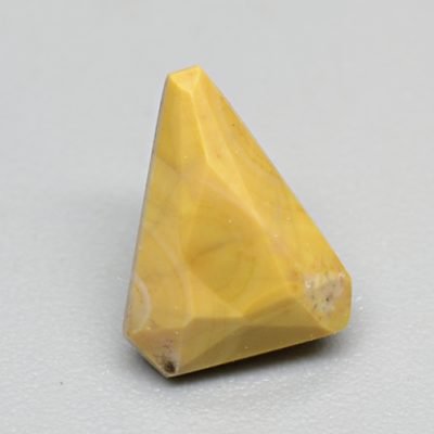 Yellow-natrolite-1.06-ct.jpg