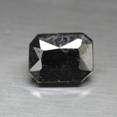 Zussmannite-riebeckite-0.74-ct.jpg