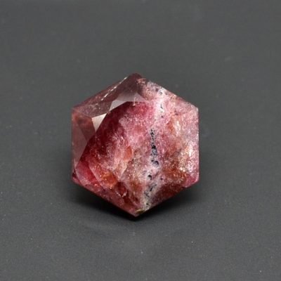 eudialyte-8.31-ct.a.jpg