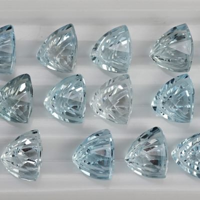lazer-cut-topaz-22.66-ct-6x6-.jpg