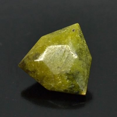 serpentine-1.68-ct.jpg