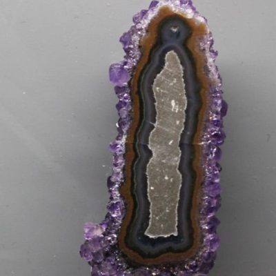 y98302b.jpg
